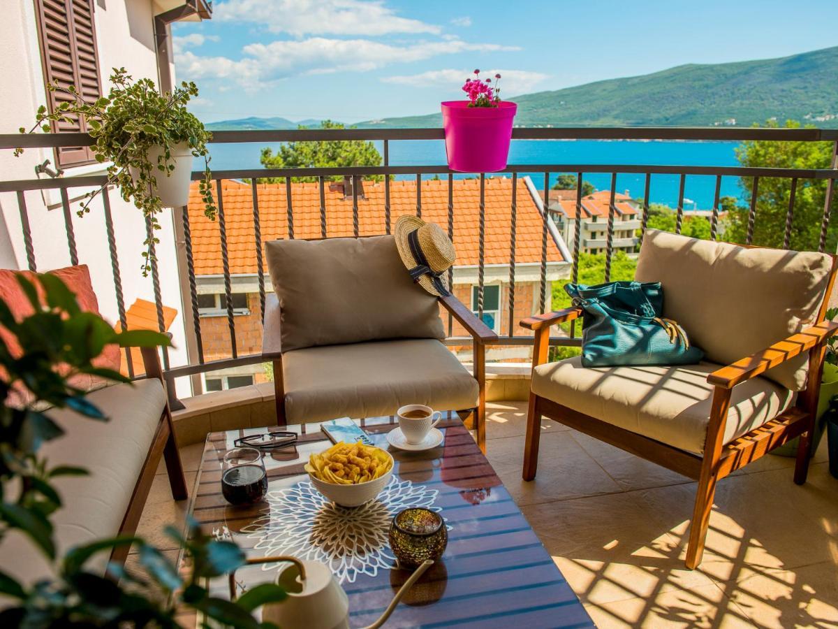 Cicciobello Lux Apartment Baosici With Stunning Sea View Exteriér fotografie